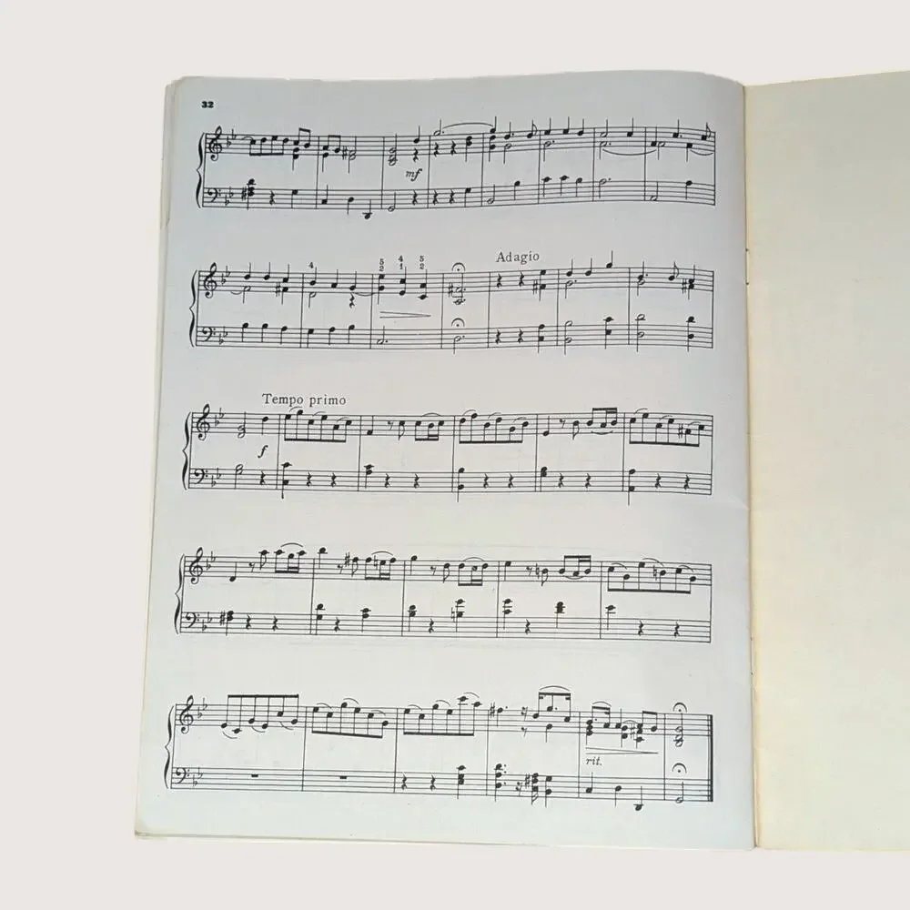 1951 The Messiah Selections Piano Book G.F. Handel Sotfcover Book